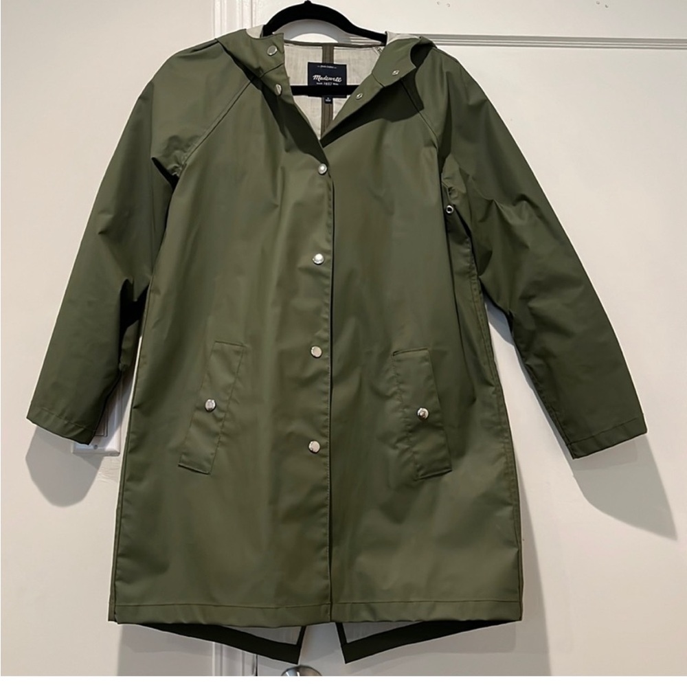 Madewell Hooded Olive Raincoat, Small